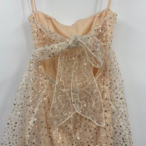 Lucy in the Sky Sequin Baby Doll Mini Dress Open Tie Bow Back Beige Womens Small - Picture 6 of 9